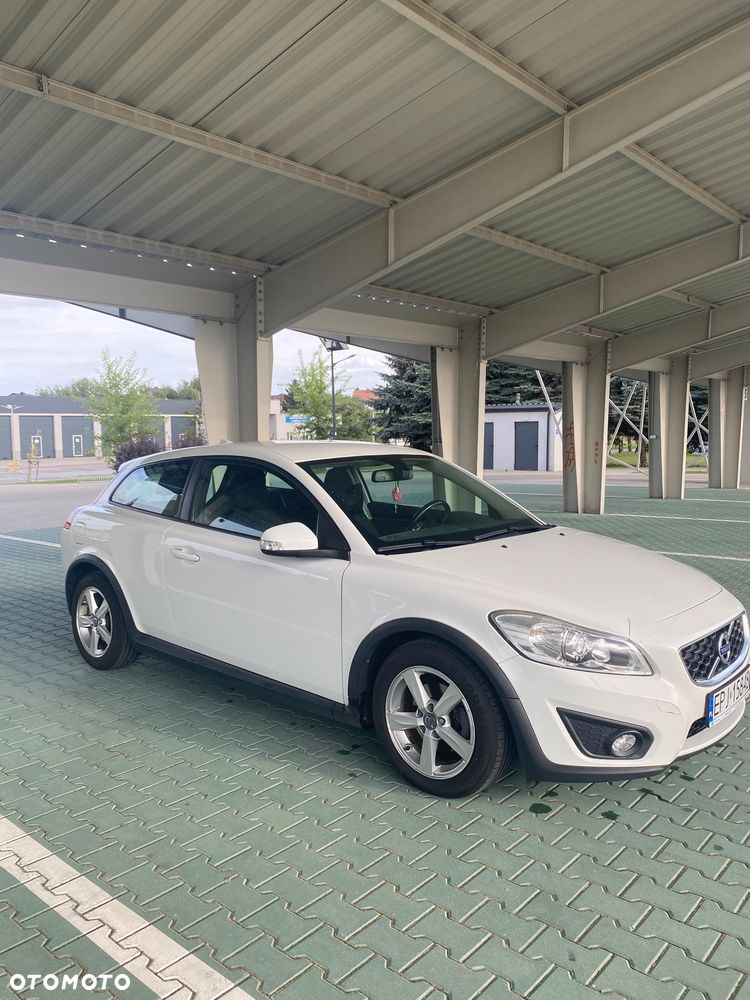 Volvo C30 D2 R-Design - 2