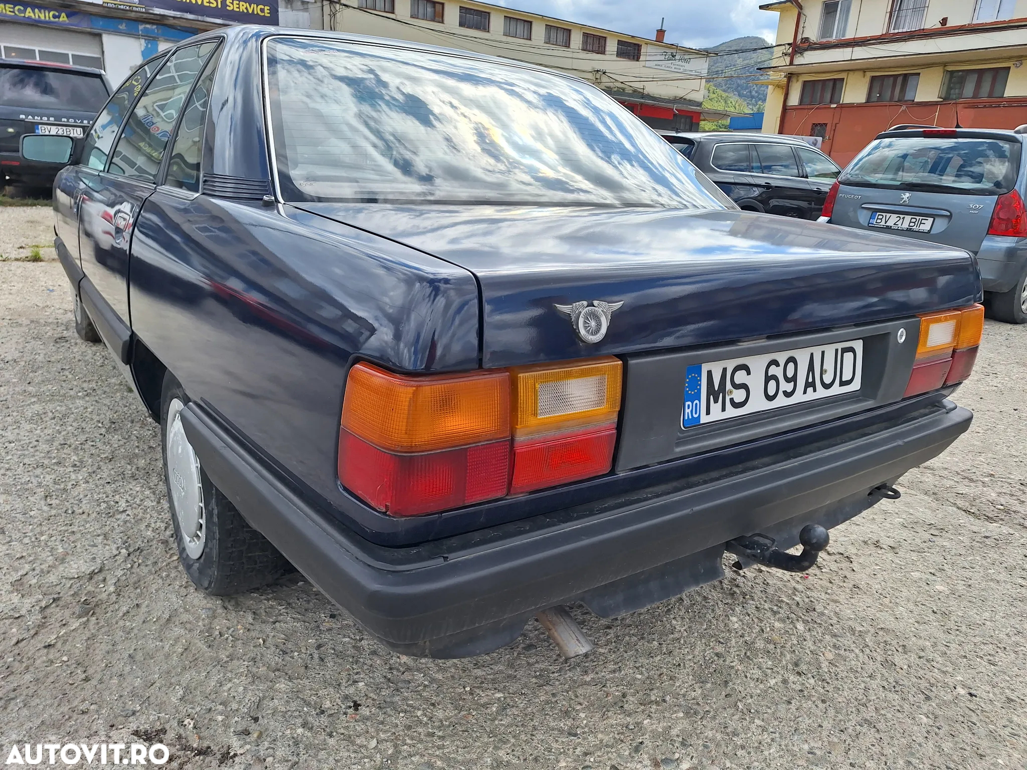Audi 100 - 3