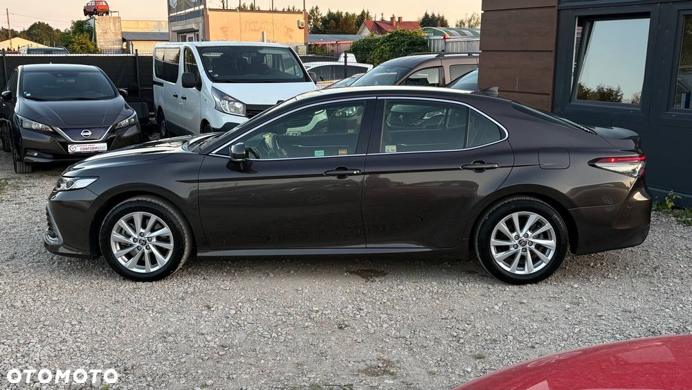 Toyota Camry 2.5 Hybrid Comfort CVT - 10