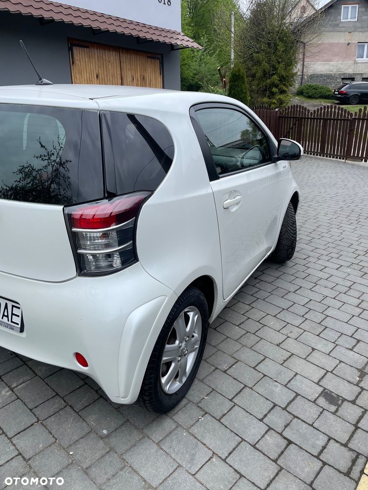 Toyota iQ 1.0 Luna - 6