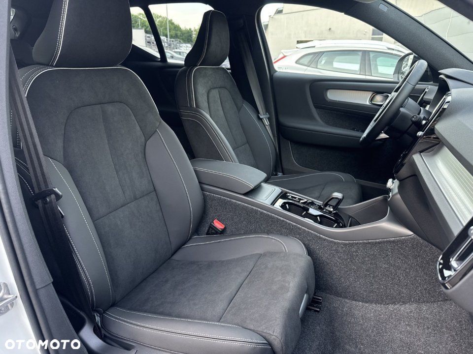 Volvo XC 40 - 13