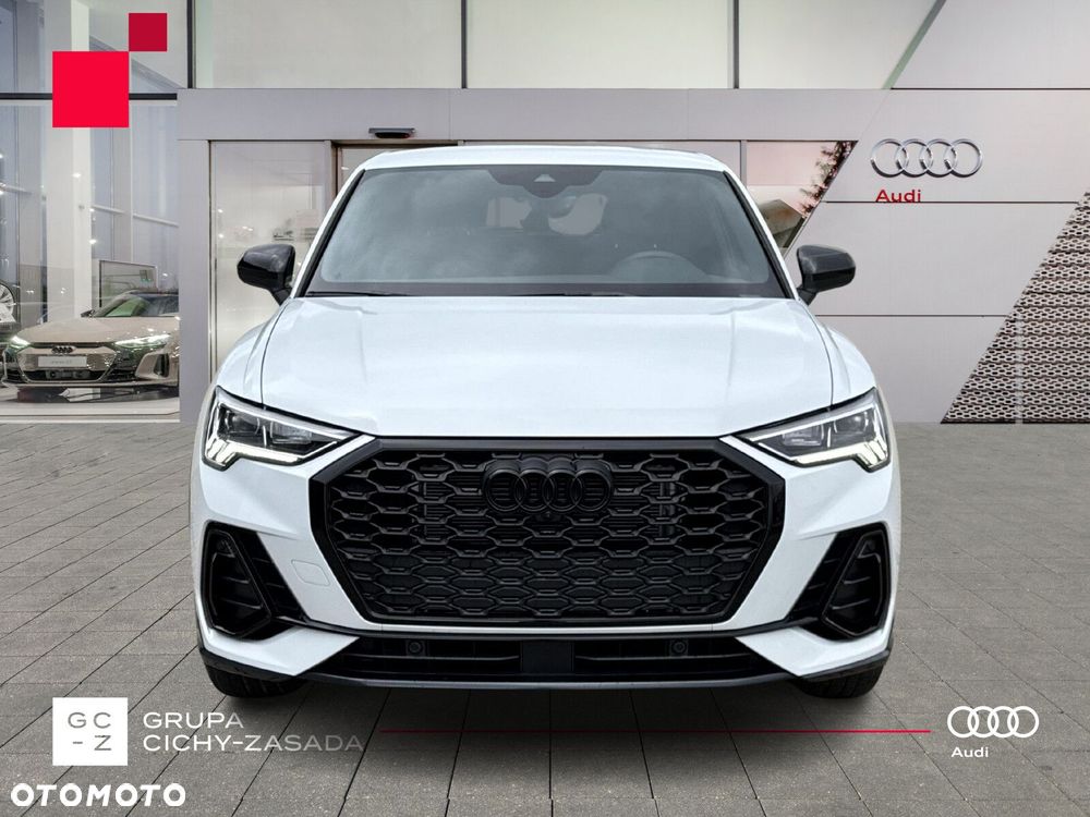 Audi Q3 Sportback - 9
