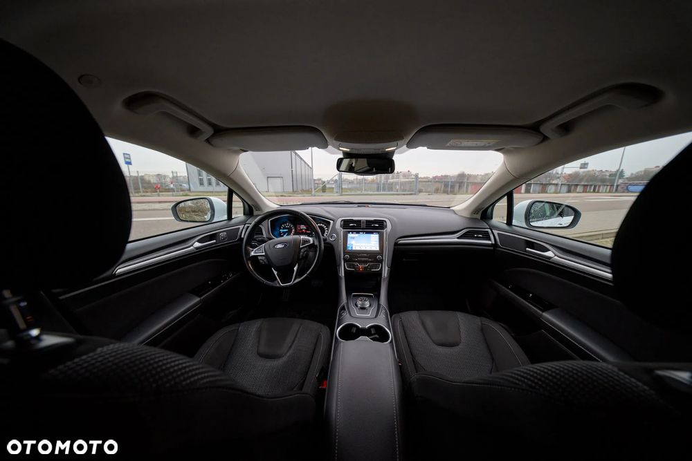 Ford Mondeo 2.0 EcoBlue Business Edition - 24