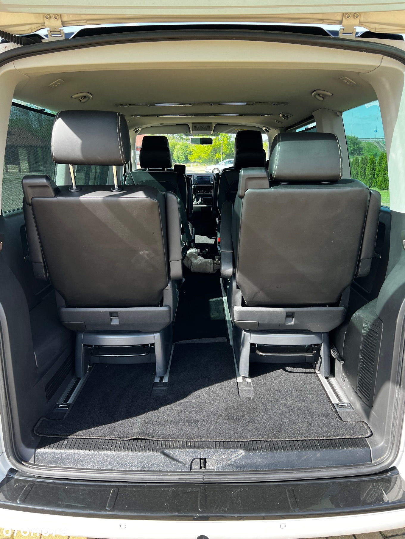 Volkswagen Multivan 2.0 BiTDI L1 Edition DSG - 18