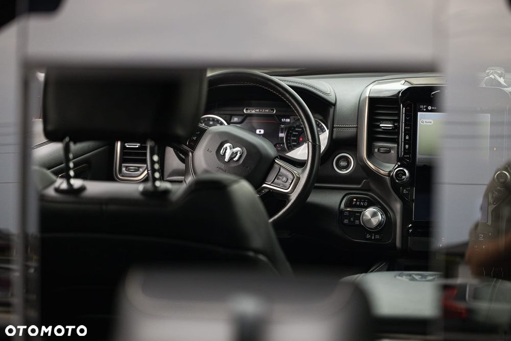 Dodge RAM 1500 5.7 4x4 - 23