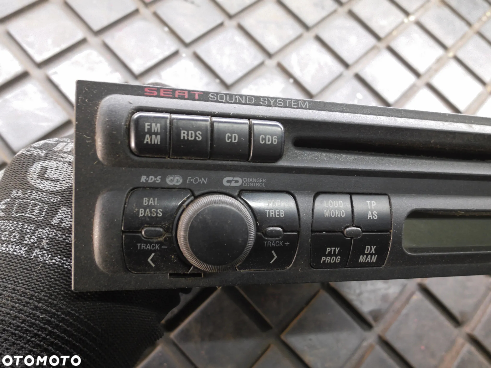 RADIO SEAT TOLEDO 1M0035186D SEAT LEON I POSIADAM 2 SZT - 5