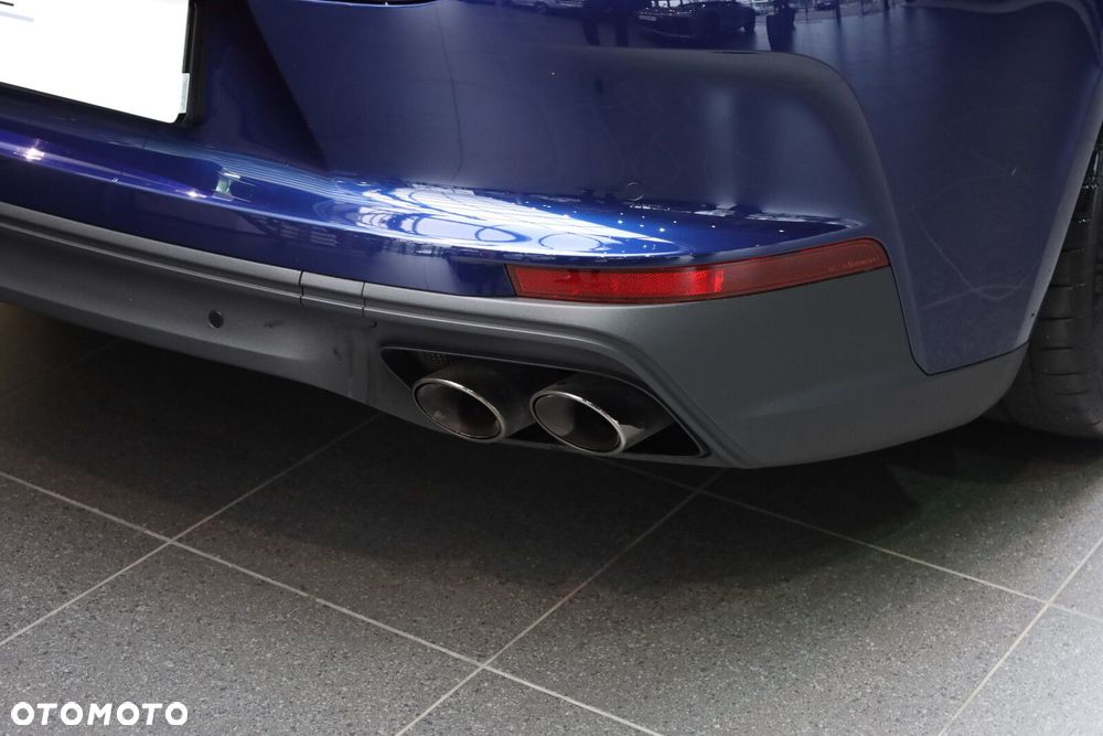 Porsche Panamera - 24
