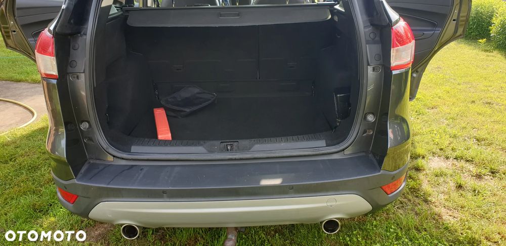 Ford Kuga 2.0 TDCi 4x4 Titanium - 14