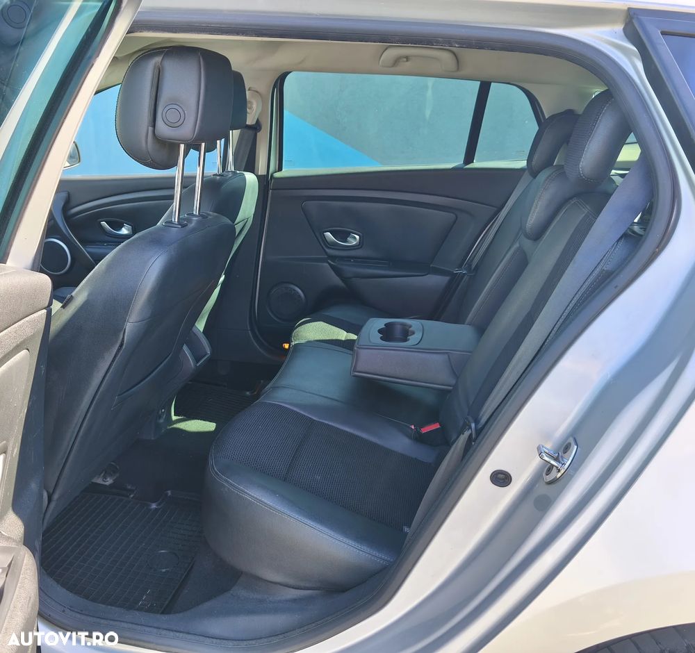 Renault Megane dCi 110 FAP Expression - 7