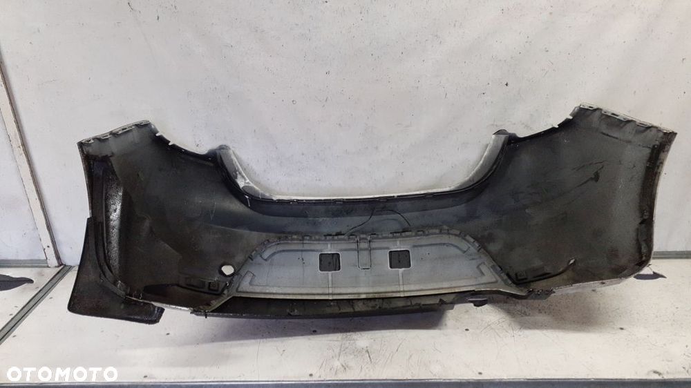 # ZDERZAK TYŁ TYLNY DO SEAT LEON II 2 HB BIAŁY LB9A - 4