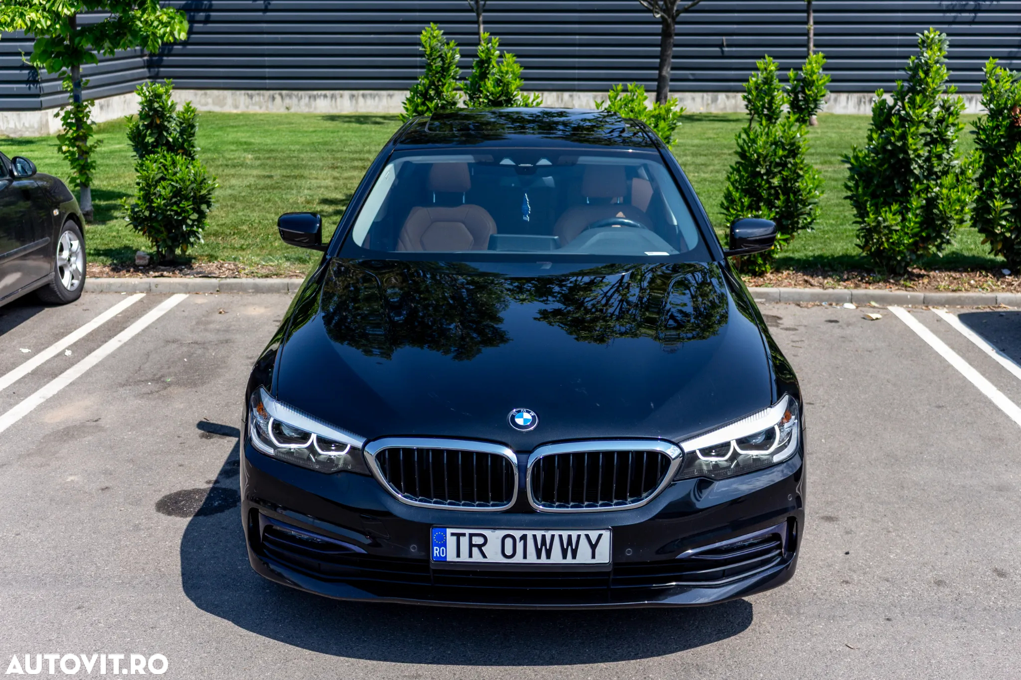 BMW Seria 5 520i Aut. Sport Line - 13