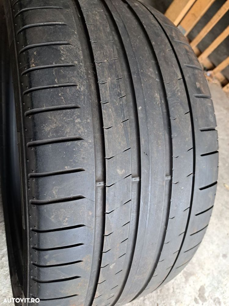 O anvelopa 325/35 R22 Pirelli - 2