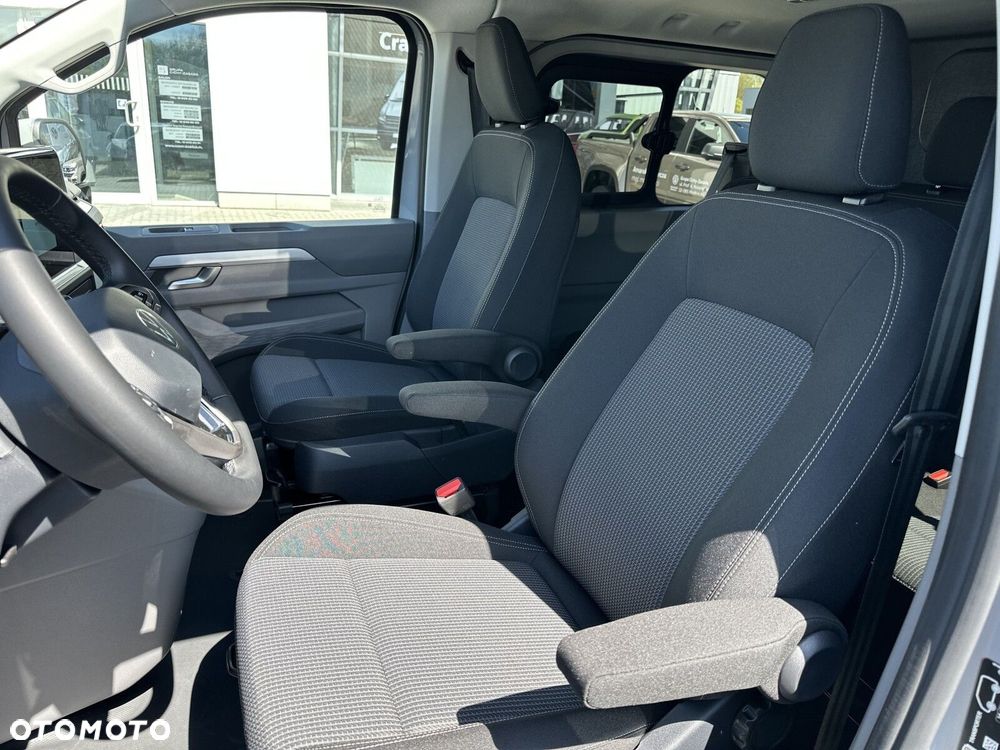 Volkswagen Transporter - 12