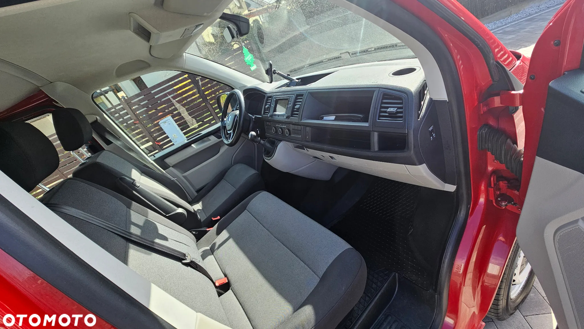 Volkswagen Transporter - 7