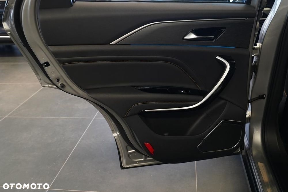 Bestune T77 1.5T Elegance DCT - 9