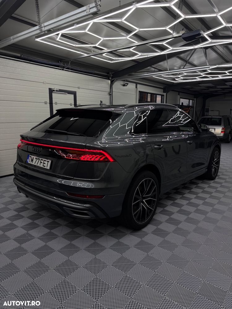 AUDI Q8 2018 — imagine 9