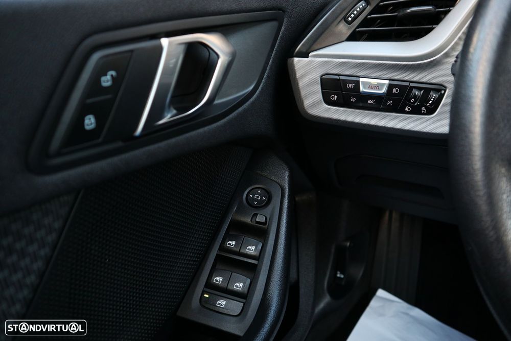 BMW 116 d Corporate Edition Auto - 17