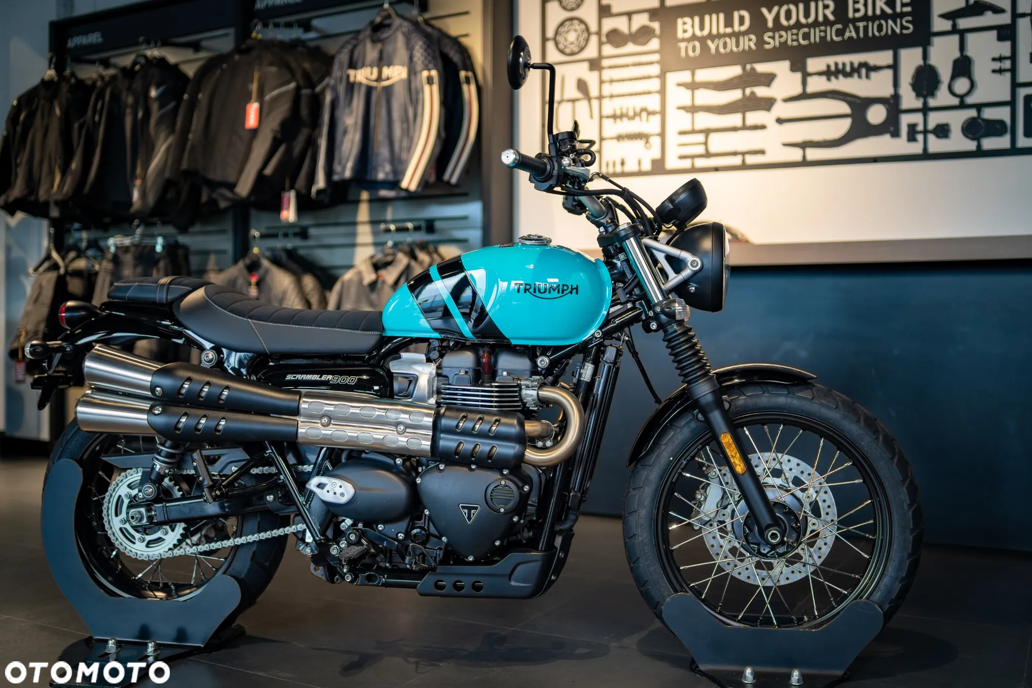Triumph Scrambler - 25