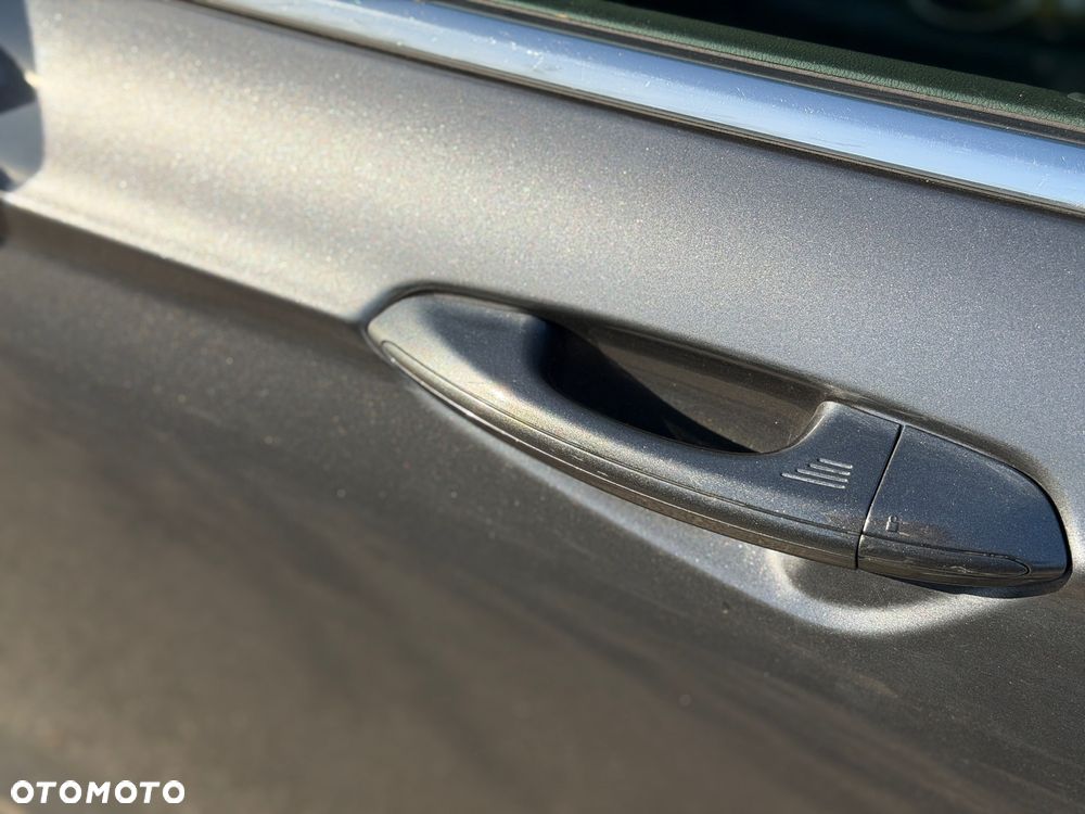 Ford Mondeo 2.0 TDCi Titanium PowerShift - 14