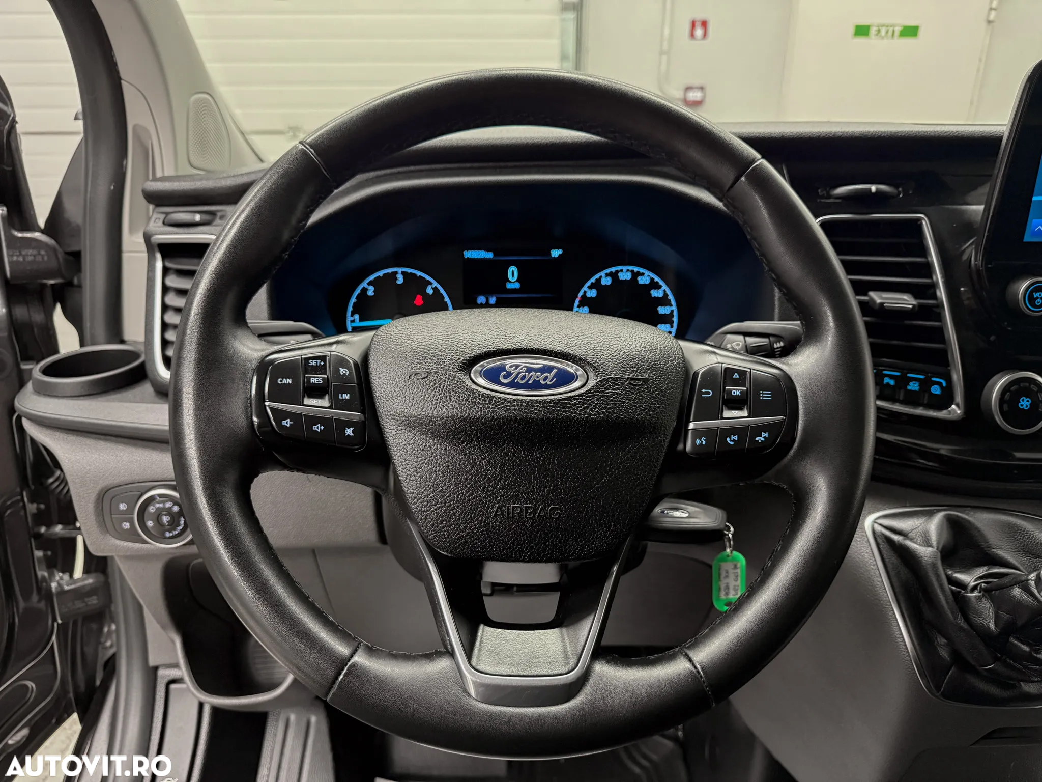Ford TRANSIT CUSTOM MAXI - 21