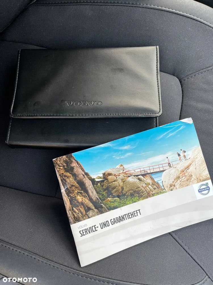 Volvo V70 D5 AWD Kinetic - 3