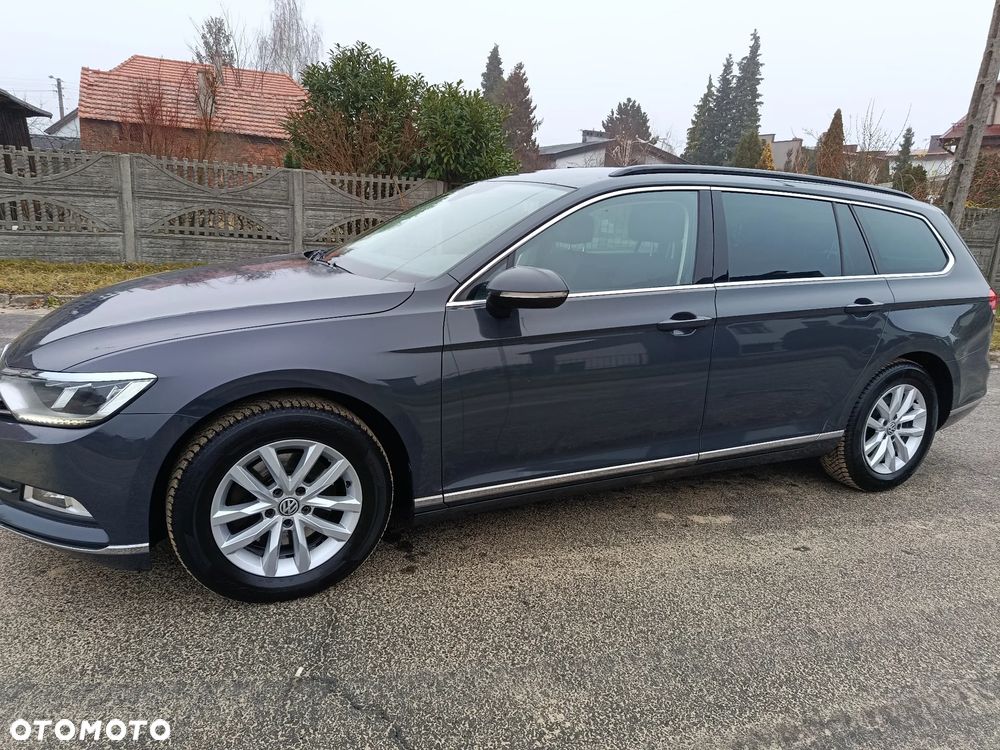 Volkswagen Passat 2.0 TDI SCR (BlueMotion Technology) DSG Comfortline - 36