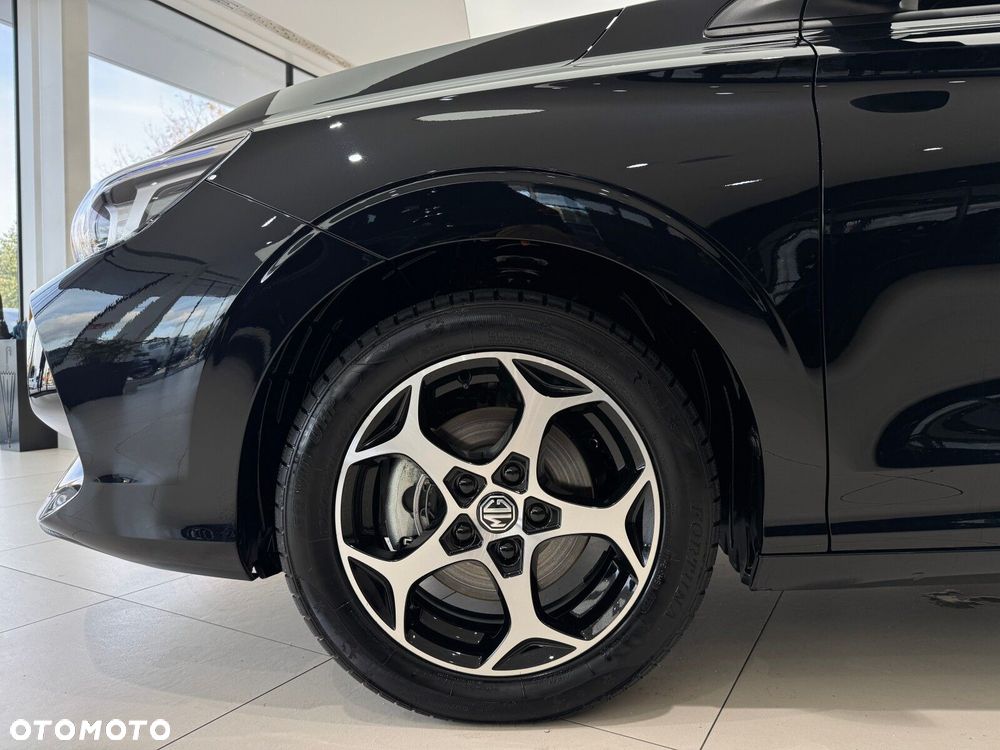 MG MG3 - 18