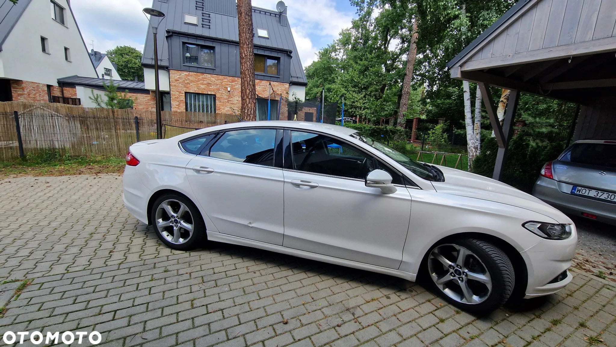 Ford Fusion - 4