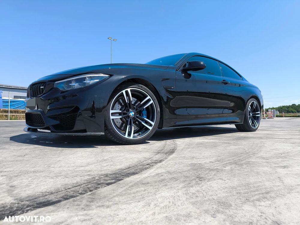 BMW M4 DKG - 3