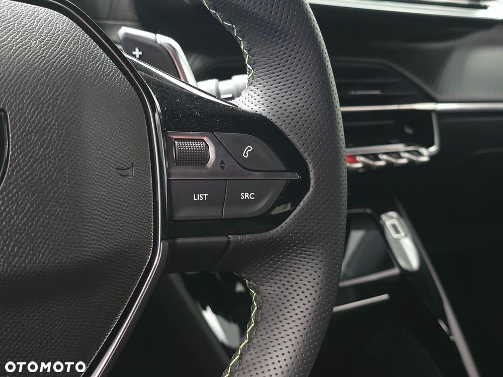Peugeot 2008 PureTech mHEV GT Exclusive e-DCS6 - 14
