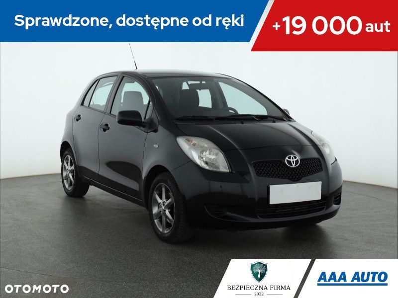 Toyota Yaris - 1