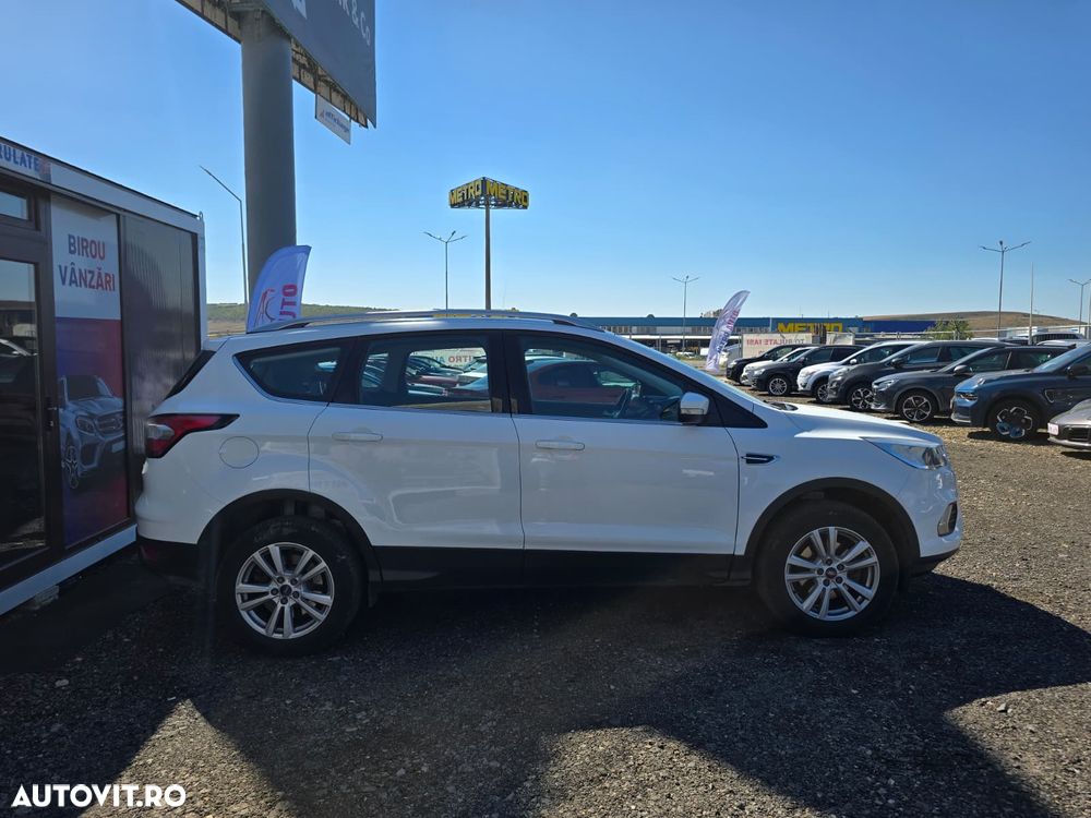 Ford Kuga 1.5 EcoBoost 2WD Trend - 8