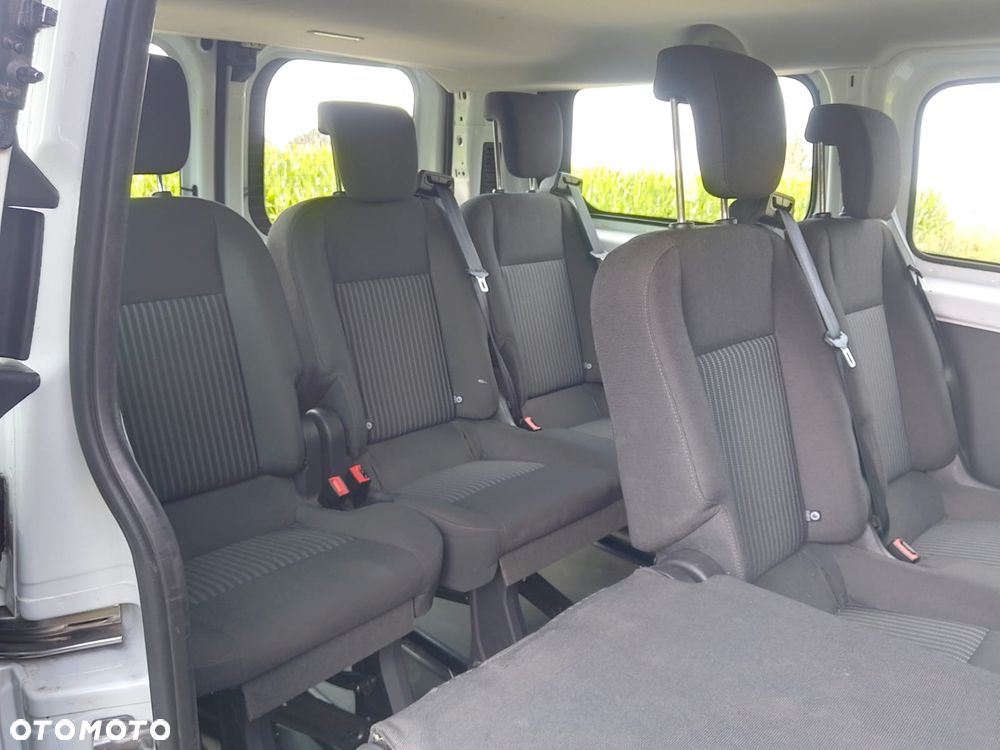 Ford Transit Custom - 8