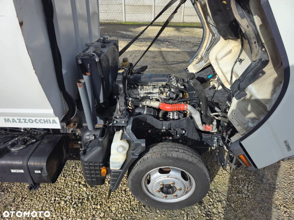 Mitsubishi CANTER FUSO - 19