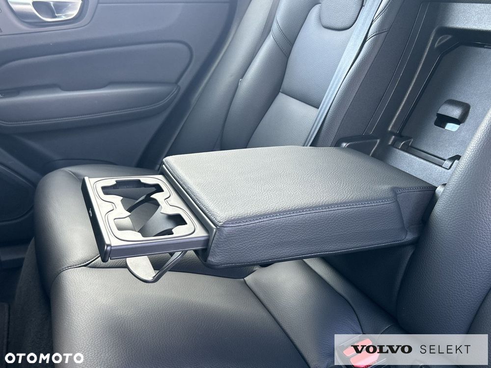 Volvo XC 60 - 28