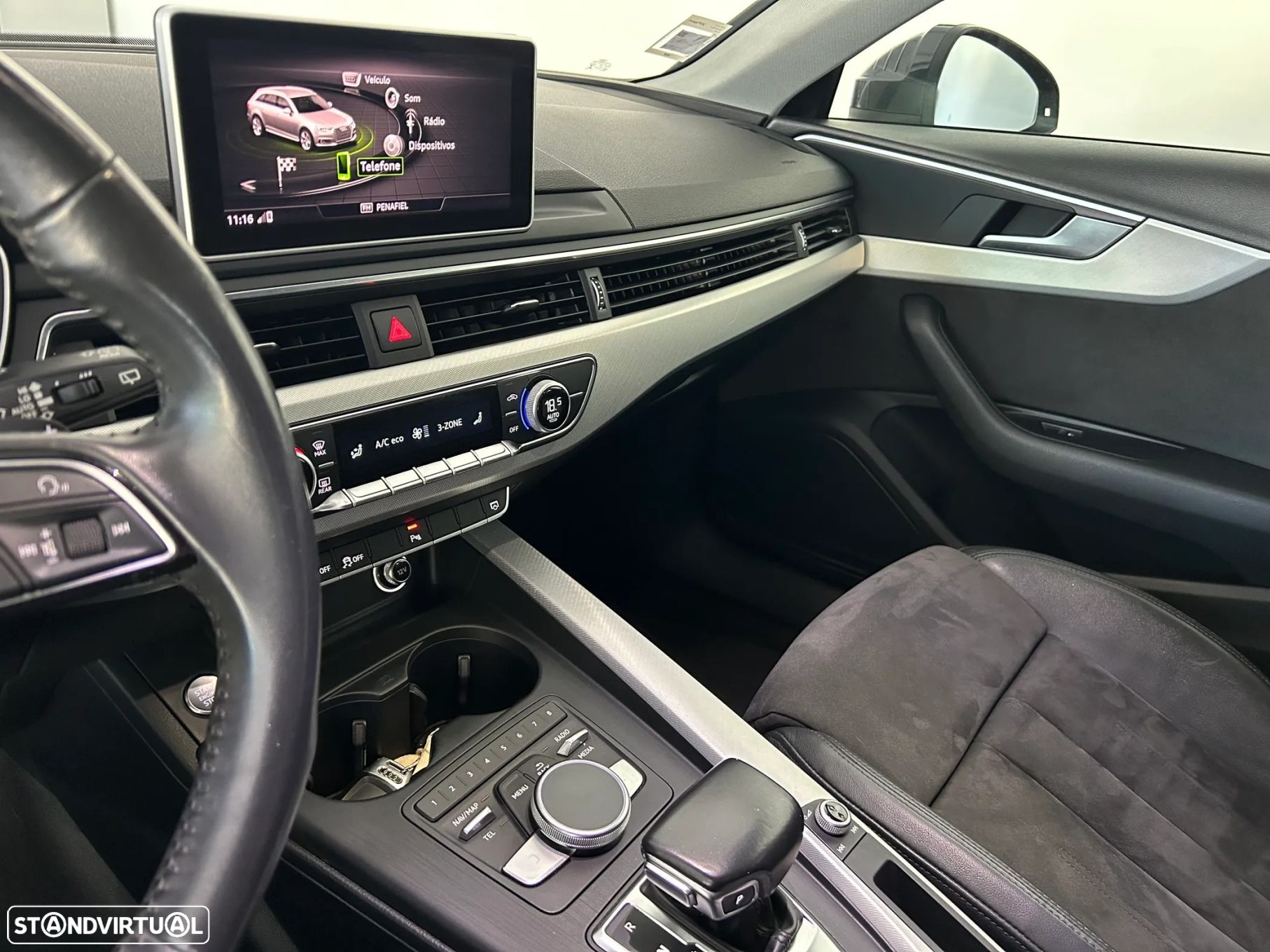 Audi A4 Avant 2.0 TDI Sport S tronic - 27