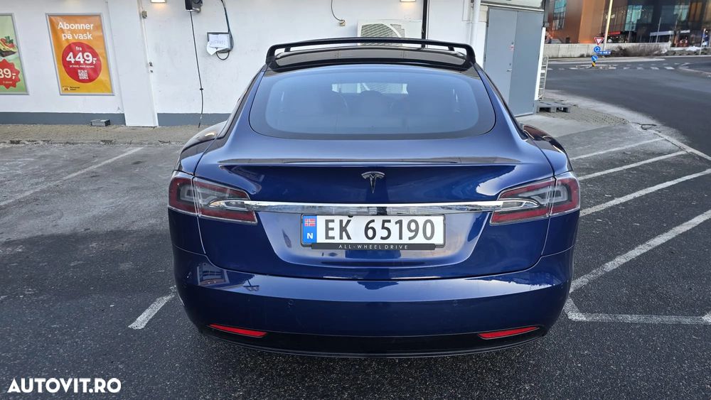 Tesla Model S 85D Allradantrieb Performance - 4