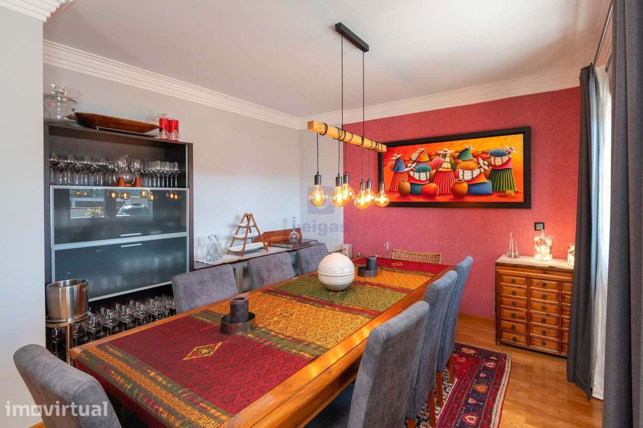 Apartamento renovado com 5 quartos em Avenidas Novas, Lisboa - Grande imagem: 3/41