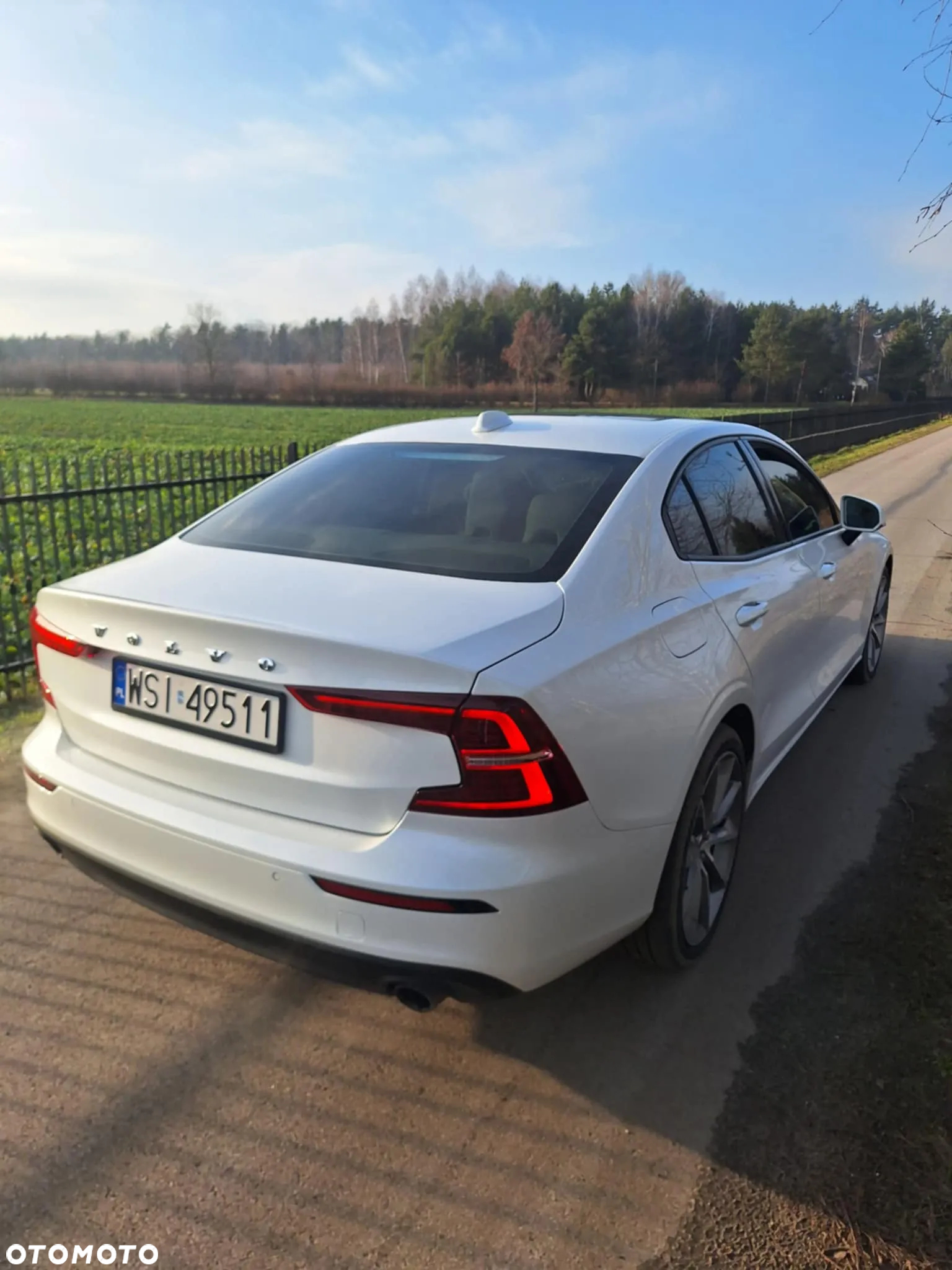 Volvo S60 T5 Momentum Pro - 5