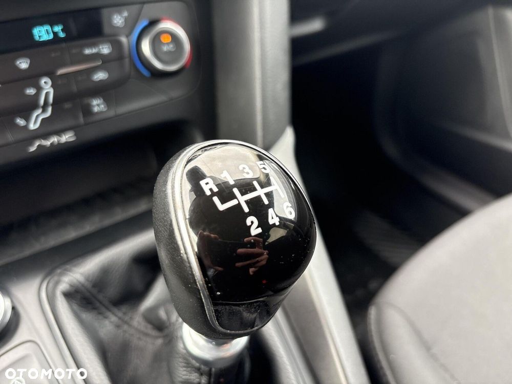 Ford Focus - 13