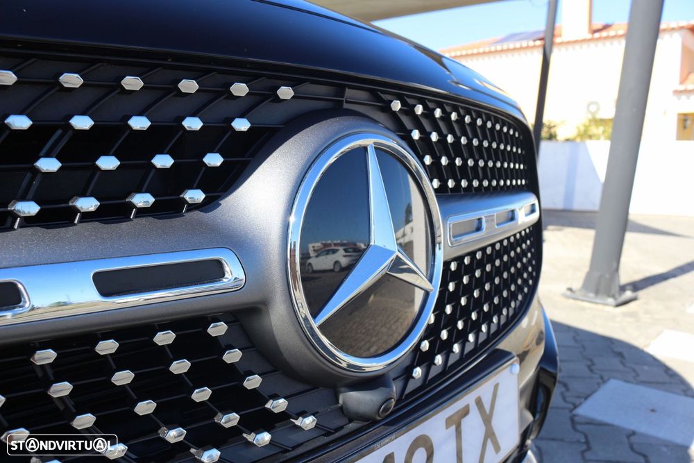 Mercedes-Benz GLB 200 AMG Line - 6