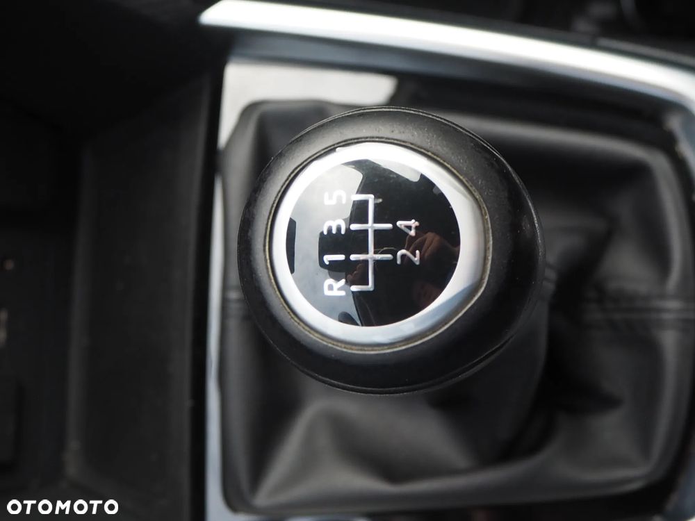 Mazda 2 SKYACTIV-G 90 Exclusive-Line - 28