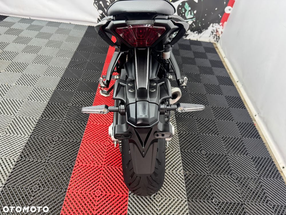 Yamaha MT - 20