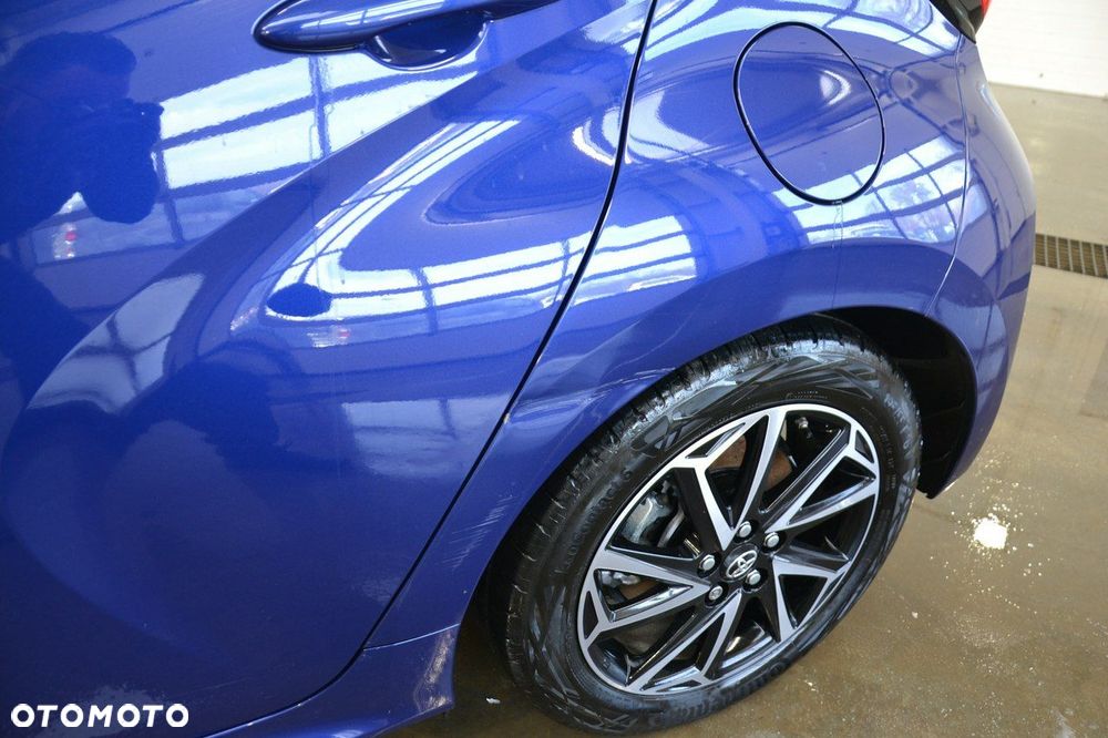 Toyota Yaris - 17