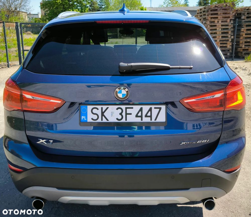 BMW X1 xDrive25i xLine - 7