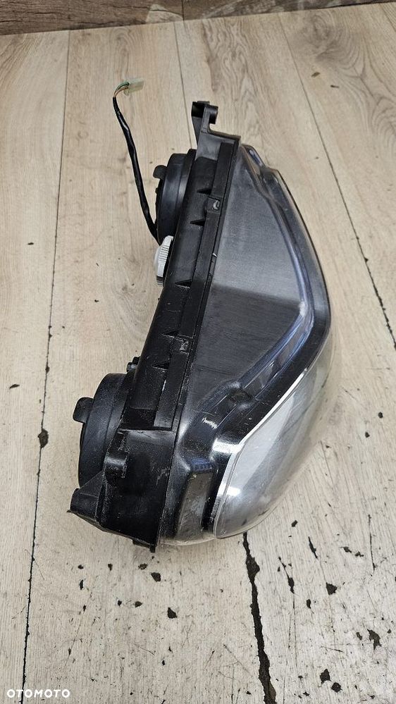 Reflektor lampa Aprilia SL1000 Falco - 9