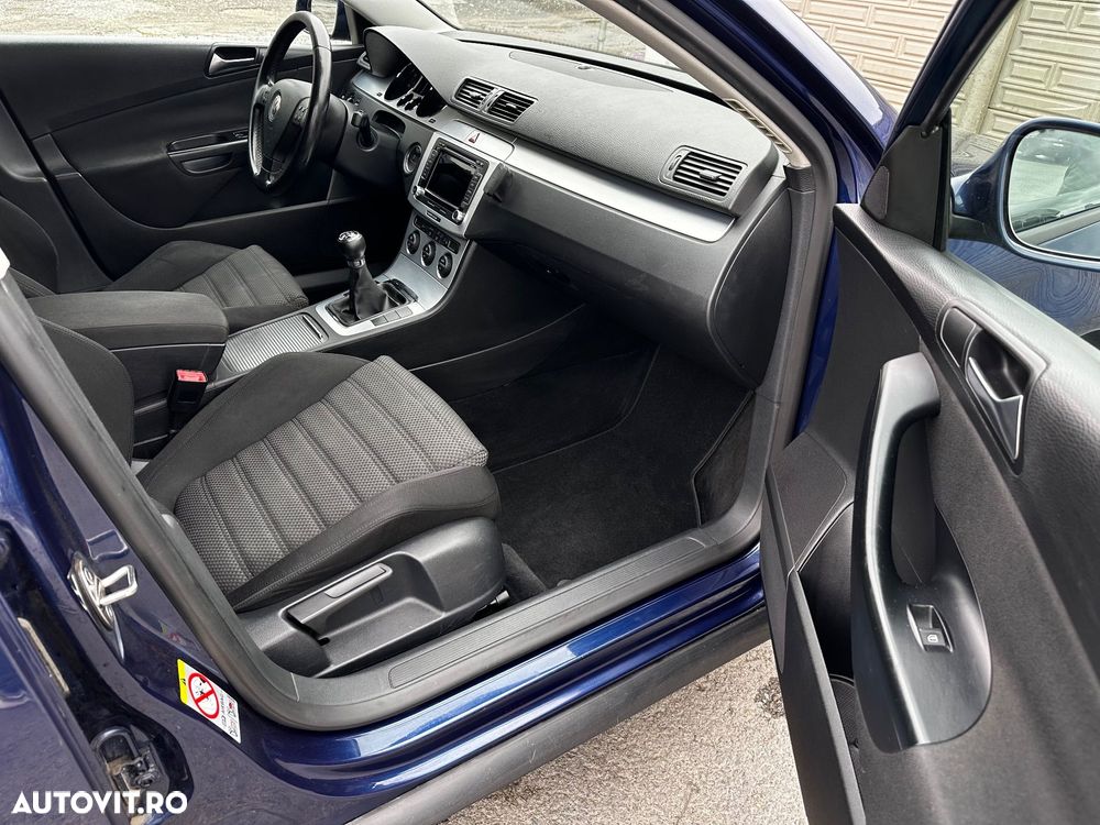 Volkswagen Passat 2.0 TDI Highline DPF - 10