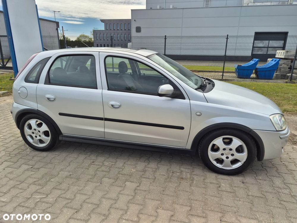 Opel Corsa 1.7 CDTI Cosmo - 11