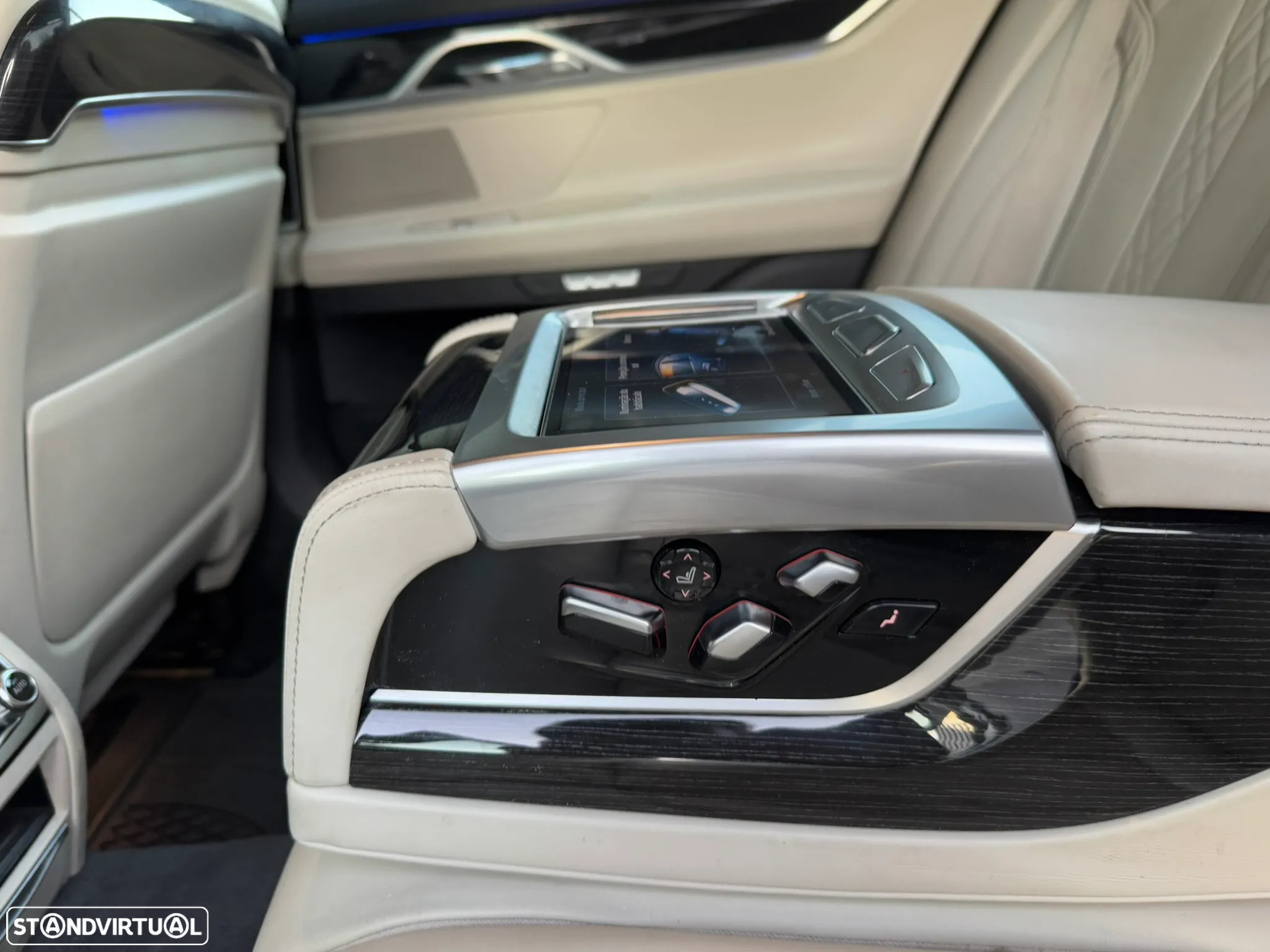 BMW 730 d Pack M - 20