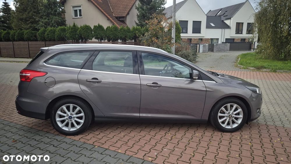 Ford Focus 1.5 EcoBoost Start-Stopp-System Business Edition - 4